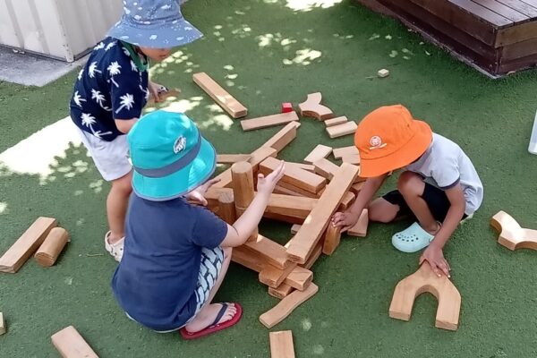 Early Years Learning Framework - Kuraby Early Learning Centre